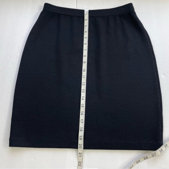 St. John‎ Basics Black Knit Mini Skirt - Picture 9 of 9